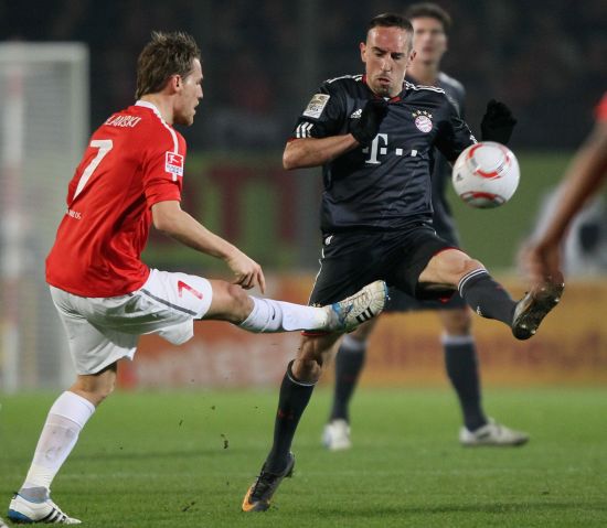 的冲突再次 的冲突再次